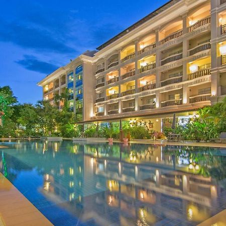 Hotel Somadevi Angkor Resort & Spa Siem Reap Exteriör bild